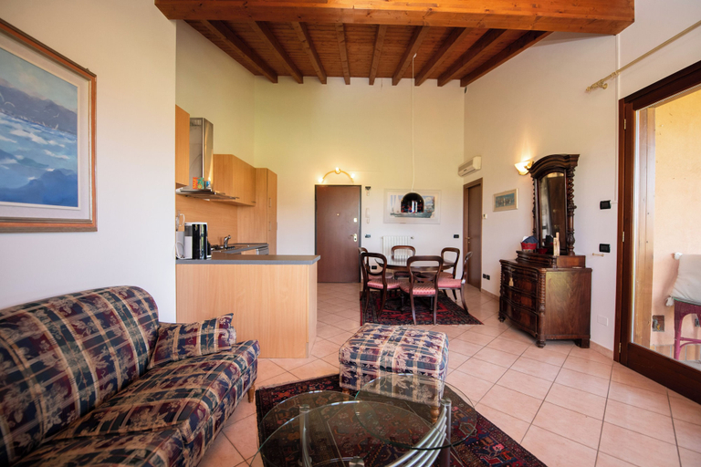 Living area 5, Appartamento ai Vigneti, Brescia