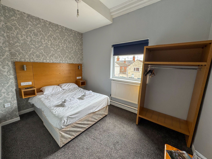 Bedroom 2, The New England Hotel, Lincolnshire