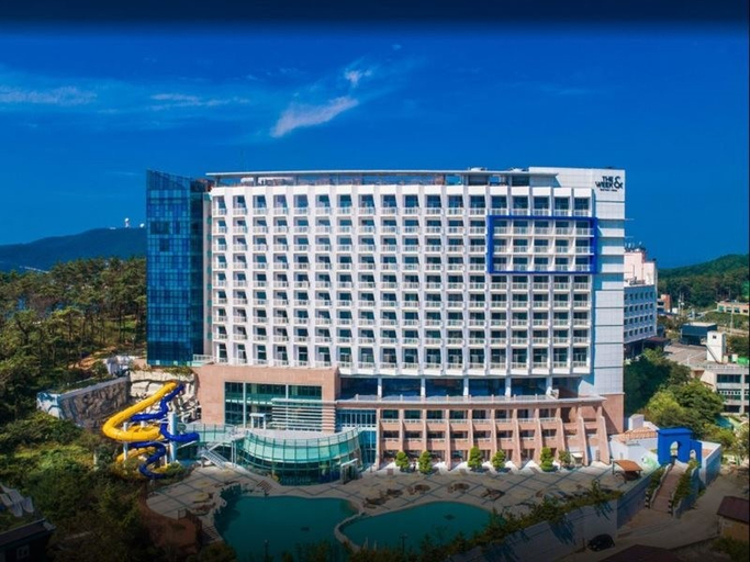 Exterior & Views 1, The Weekand Resort, Jung