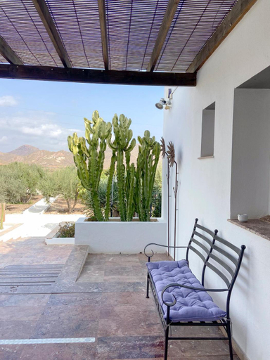 Public Area, Oro y Luz, Almería