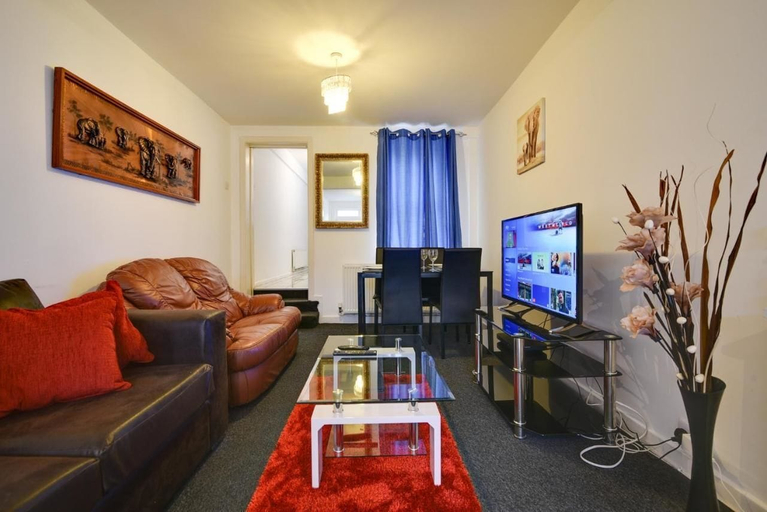 Others 4, Two Bedroom Serviced Apartment, Luton