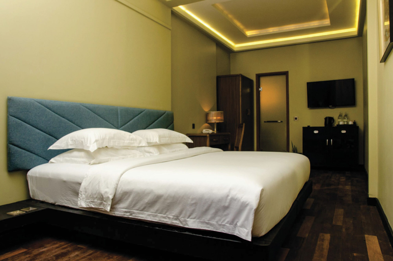 Others 2, Fuvahmulah Central Hotel