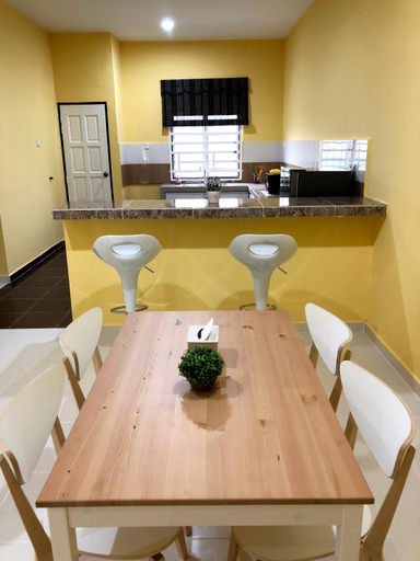 Others 3, Twin Homestay C, Kuala Terengganu