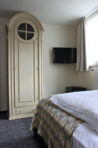 Bedroom 3, Hotel Schmuckkastchen, Miltenberg