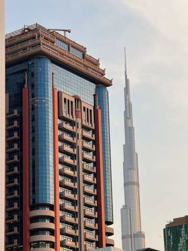 Emirates Grand Hotel, Jumeira