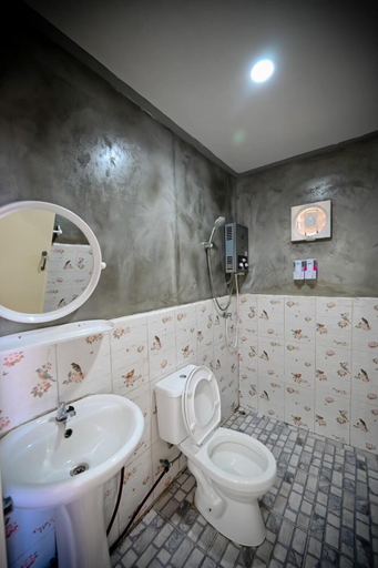 Bathroom 4, Rai Rak Doi Phu Tub Berk, Rai Rak Doi Phu Tub Berk, Dan Sai