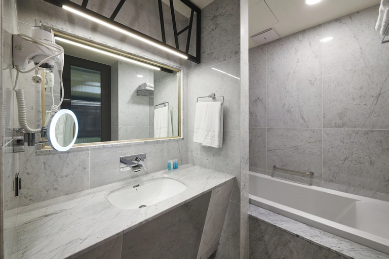 Bathroom 3, Traum Valley Hotel (ex. Jeongseon Grand Intoraon Hotel), Jeongseon
