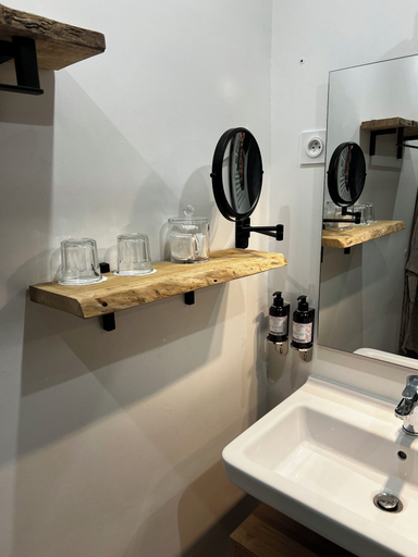 Bathroom, L’Intemporel, Var