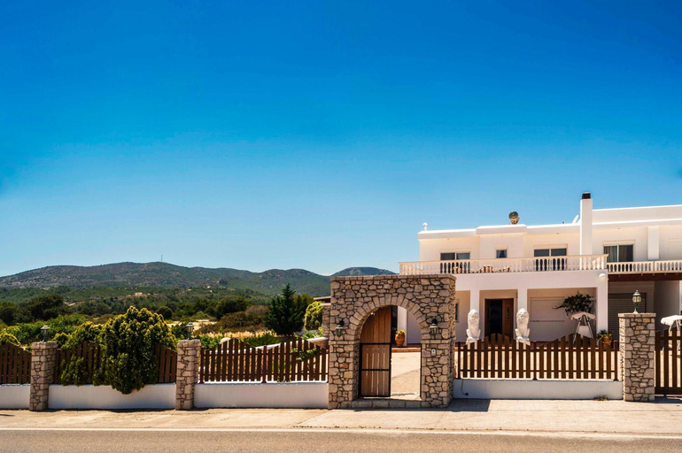 Others 3, Villa Dionysus, South Aegean