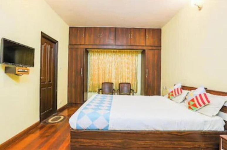 Bedroom 1, Silver Spring Cottages, The Nilgiris