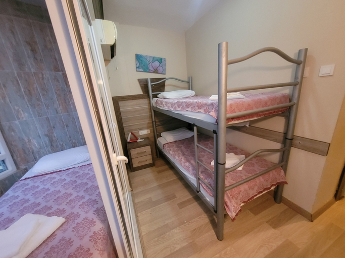 Bedroom 3, Selinus Beach Club Hotel, Gazipaşa