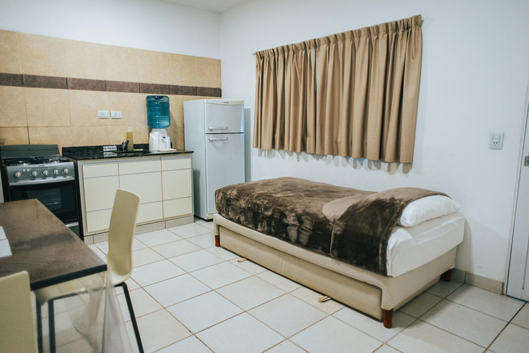 Bedroom 2, Irova Apart Hotel, Capital