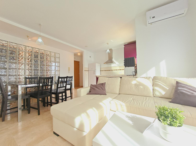 4, Apartamentos Turisticos La Carrajolilla, Cádiz