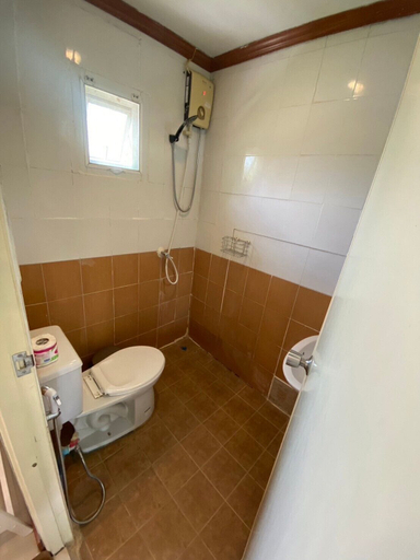 Bathroom 3, Timberland and Fruit Resort, Suan Phung
