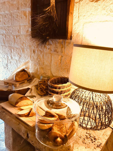 Food and beverages 4, Masseria Morrone, Brindisi