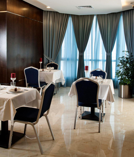 Food & Drinks 5, Regent Hotel Apartments, Kuwait City