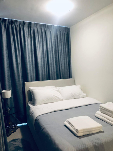 Room 5, Searenity in Glifada, Attica
