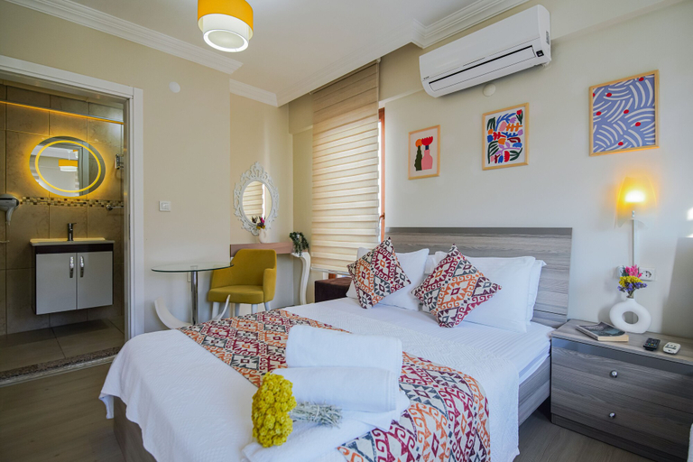 Bedroom 4, Ada Olympos Hotel, Bozcaada