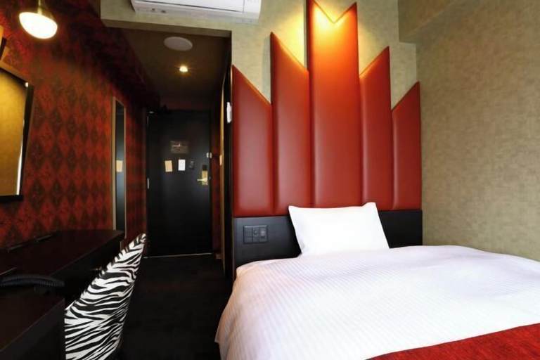 Bedroom 21