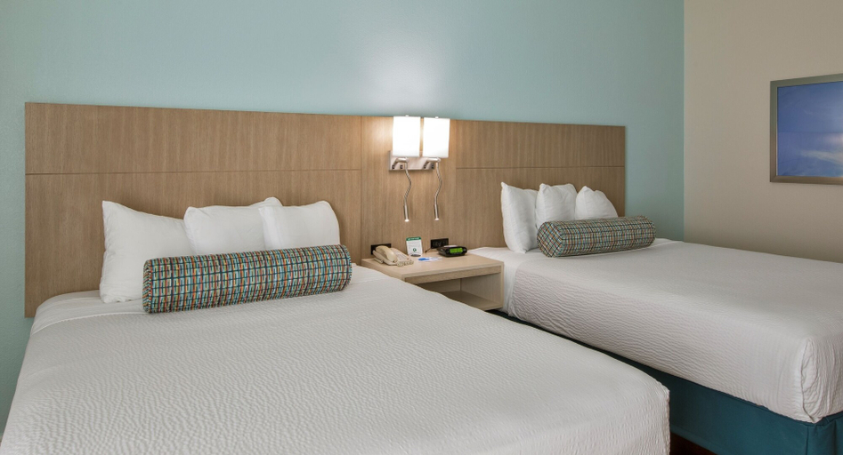 Bedroom 3, Galleria Palms Hotel, Osceola