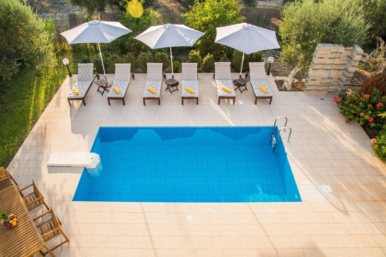Sport & Beauty 4, Villa Chrissi Kissamos, Crete