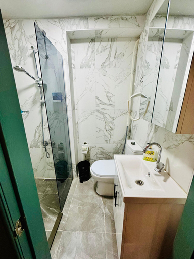 Bathroom 5, Otel Kadıköy, Kadıköy