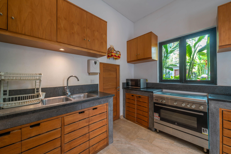 Others 5, Vida Mira - Elegant 4BR Beachside Villa in Canggu, Badung