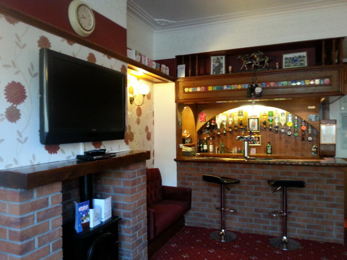 Food & Drinks 3, Strides Hotel, Blackpool