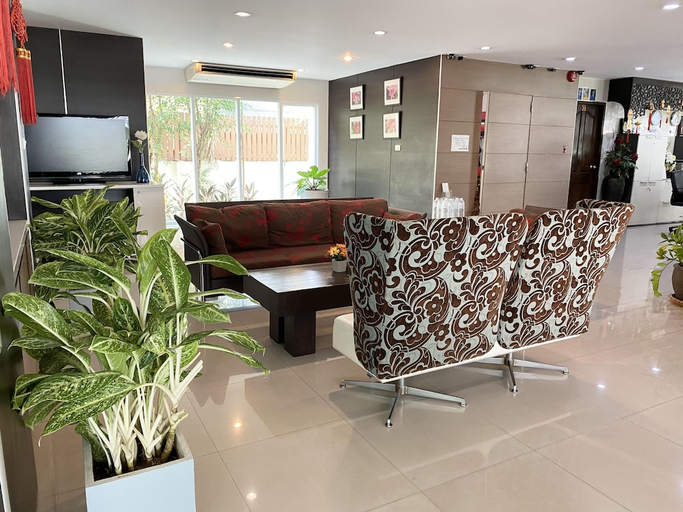 Others 5, 14 Place Sukhumvit Suites, Khlong Toey