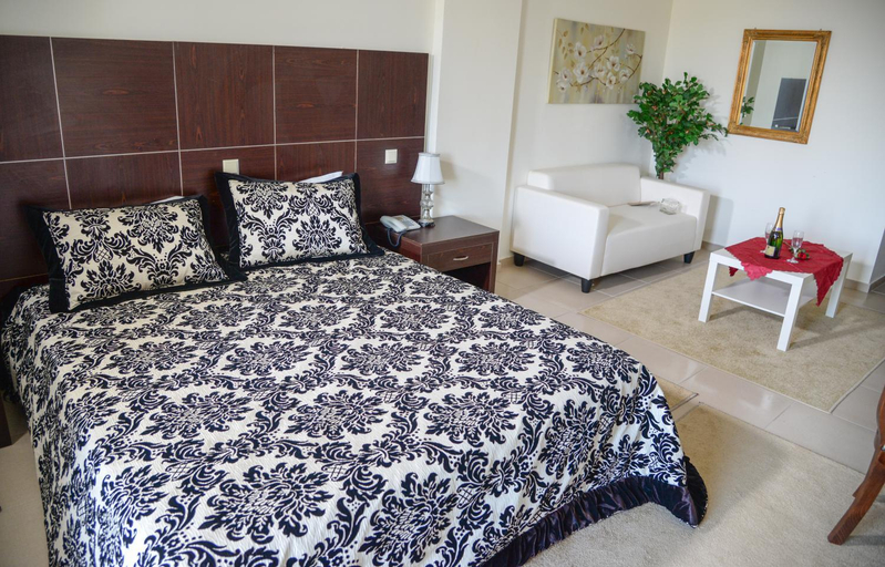 Bedroom 4, Arta Palace Hotel, Epirus