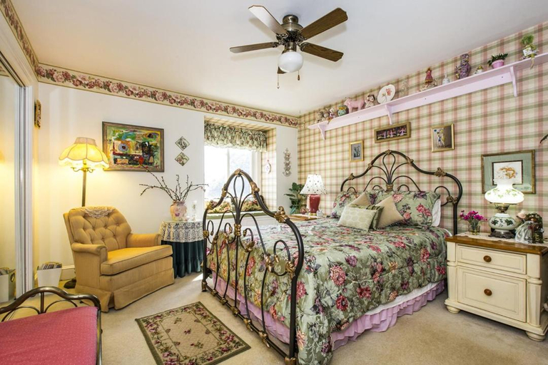 Others 5, Matthews Manor Bed & Breakfast, Mecklenburg