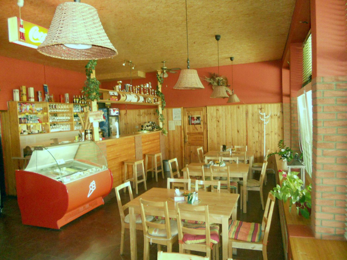 Food & Drinks, Penzion Kaplna, Senec