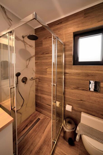 Bathroom 5, Villa Iris in Mariou, Crete