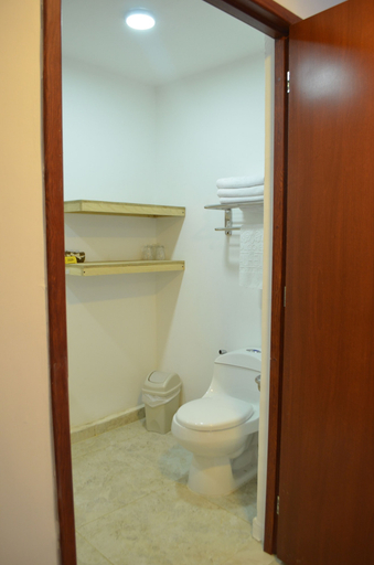 Bathroom 3, Finca Hotel Aromarte, Filandia