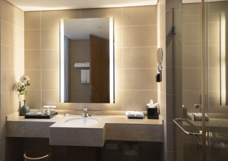 Bathroom 4, Wyndham Garden Lingshui, Hainan