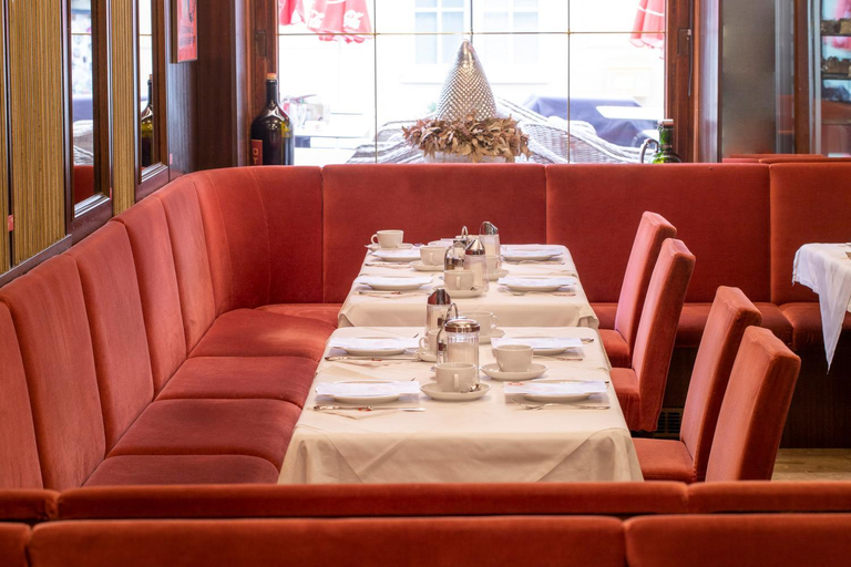 Food & Drinks 3, Madar Cafv Restaurant Zum Fv Rsten, Melk