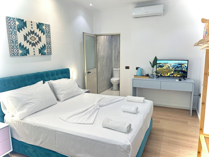 Bedroom 4, Tirana Square Hotel, Tirana