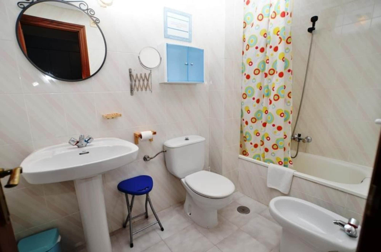 Bathroom, Studio in Isla, Cantabria 102806 by MO Rentals, Cantabria