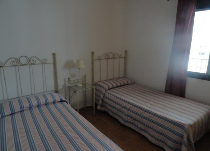 Bedroom 2, 103398 - Apartment in Zahara, Cádiz