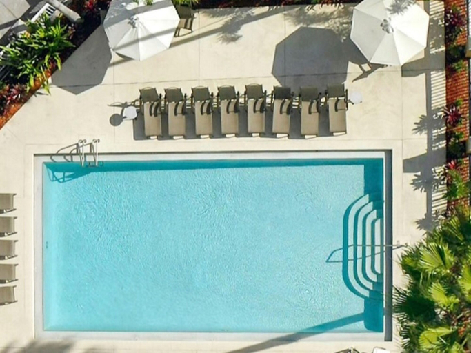 Sport & Beauty 2, Galleria Palms Hotel, Osceola