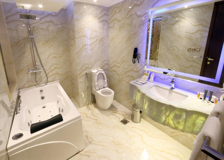 Bathroom 5, Nusk Al Madinah, Al Madinah Al Munawwarah