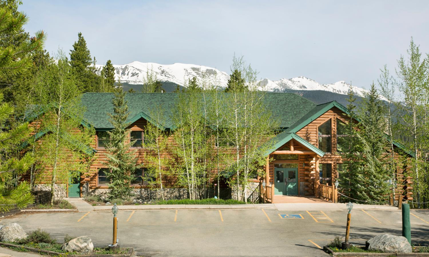 Others 4, The Bivvi Hostel, Summit