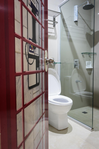 Bathroom 3, GC Suites, Cagayan de Oro City