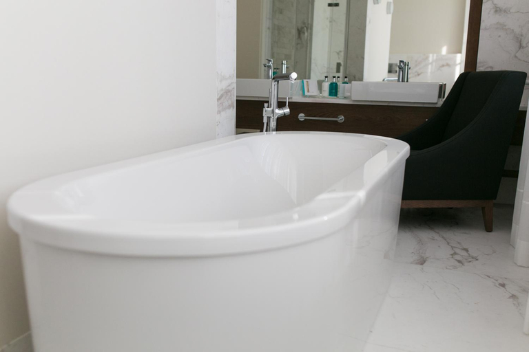 Bathroom 4, Palac Komierowo, Sępólno