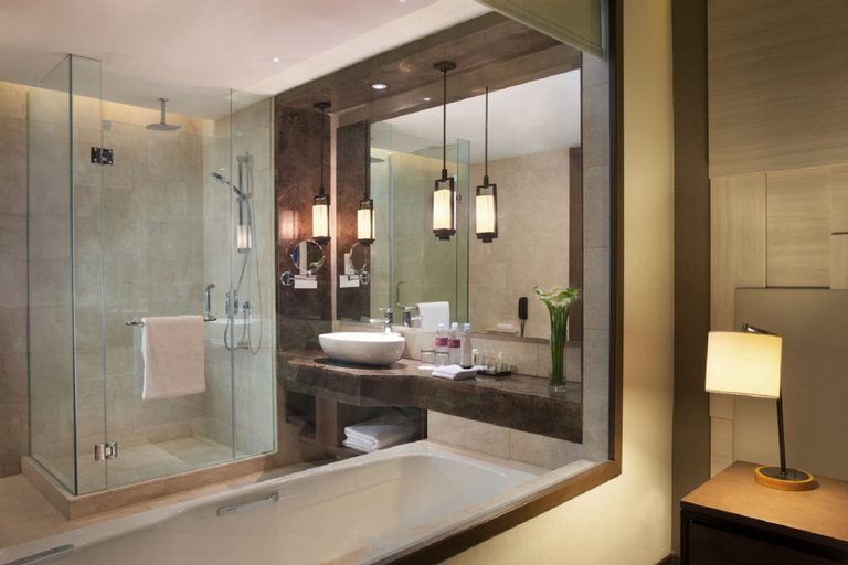 Bathroom 19