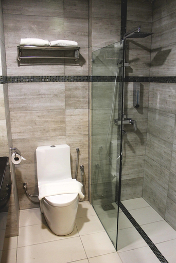 Bathroom 4, The Grand Beach Resort, Port Dickson