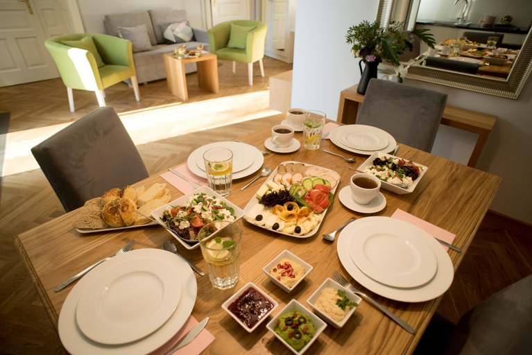 Food & Drinks 5, Belle Epoque Residence, Kraków City