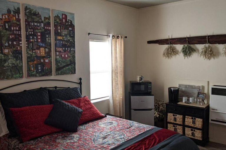 Bedroom 4, Sweet Mountain Cabin, Fresno