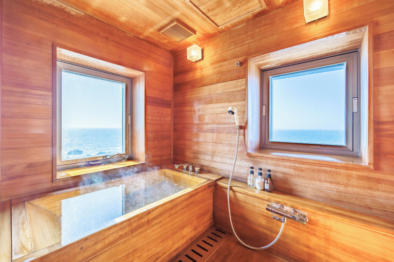 Bathroom, HOTEL OOSADO, Sado