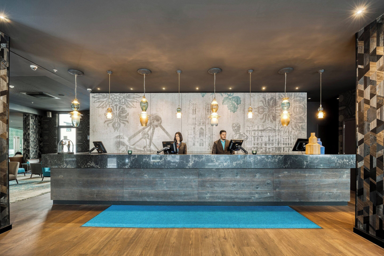 Bathroom 4, Motel One, Bruxelles